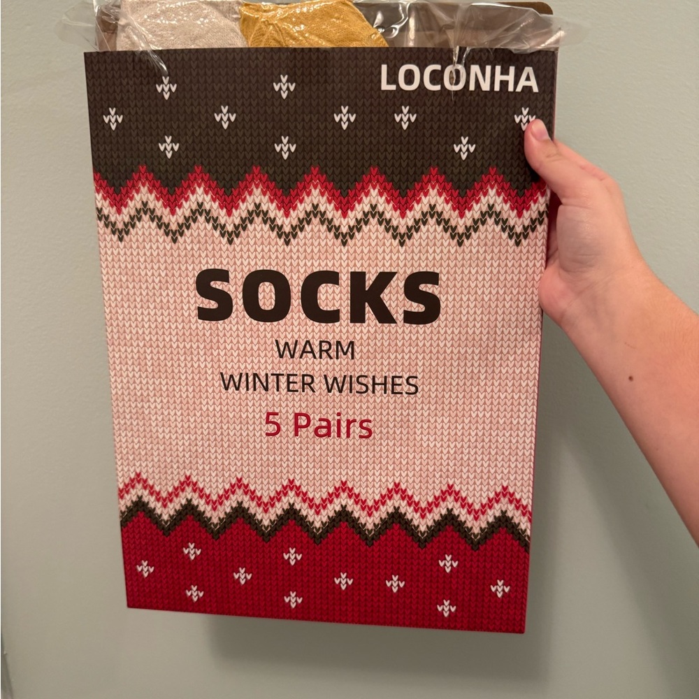 Women's Warm Winter socks - Red and Black